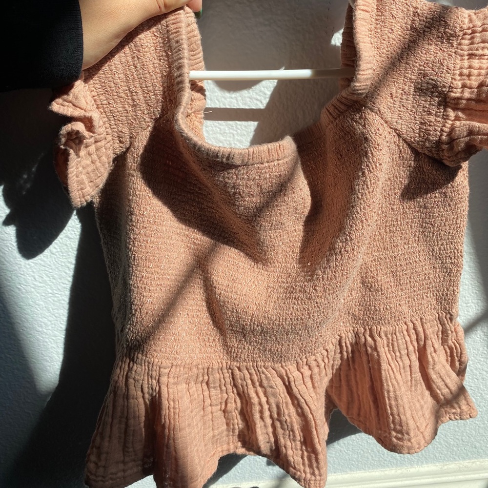 AMERICAN EAGLE OFF THE SHOULDER TOP